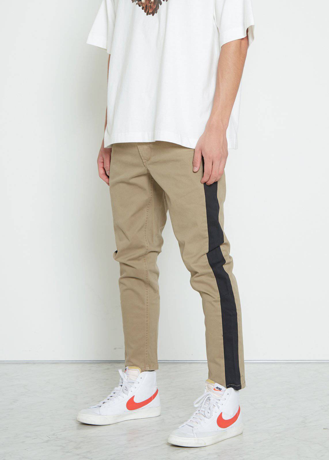 Konus Men's Cropped Chino Pants in Khaki - shopatkonus