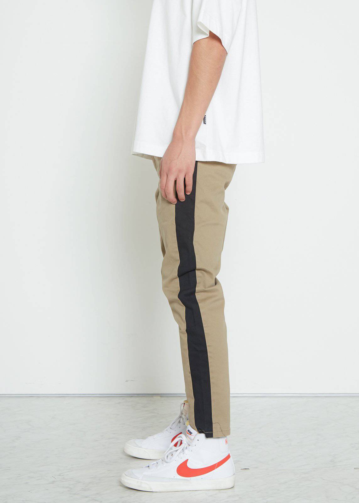 Konus Men's Cropped Chino Pants in Khaki - shopatkonus