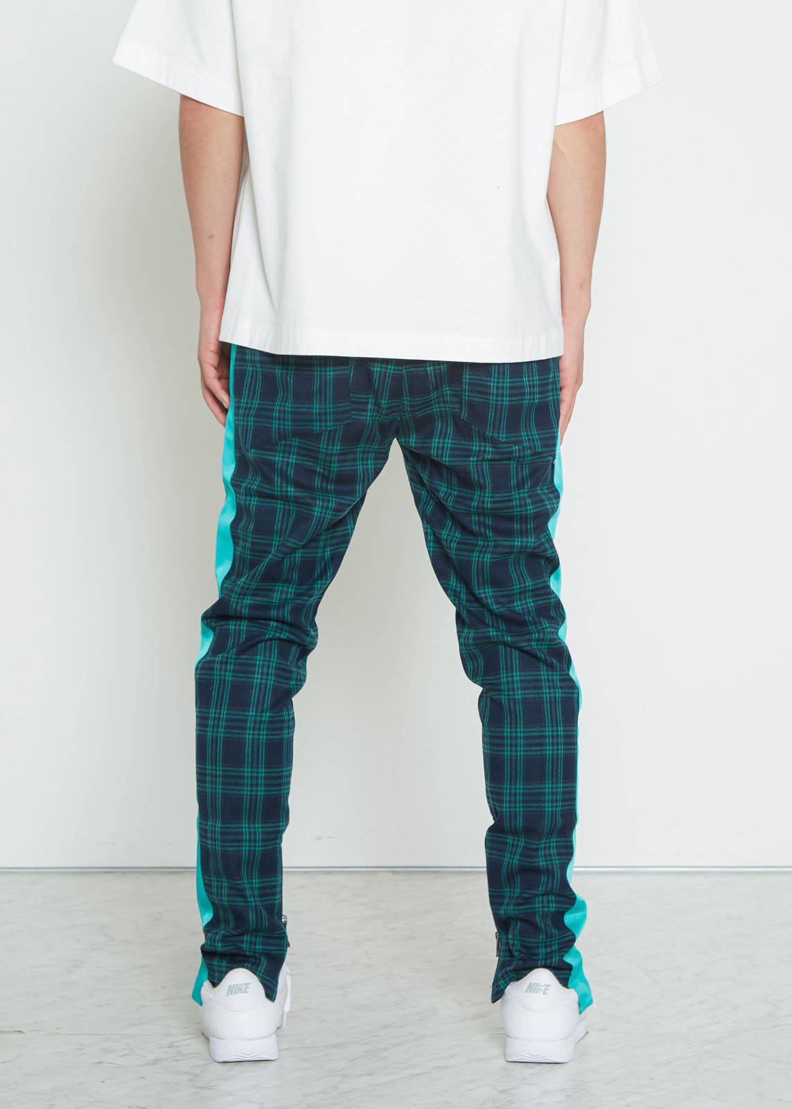 Konus Men's Plaid Pants in Green - shopatkonus