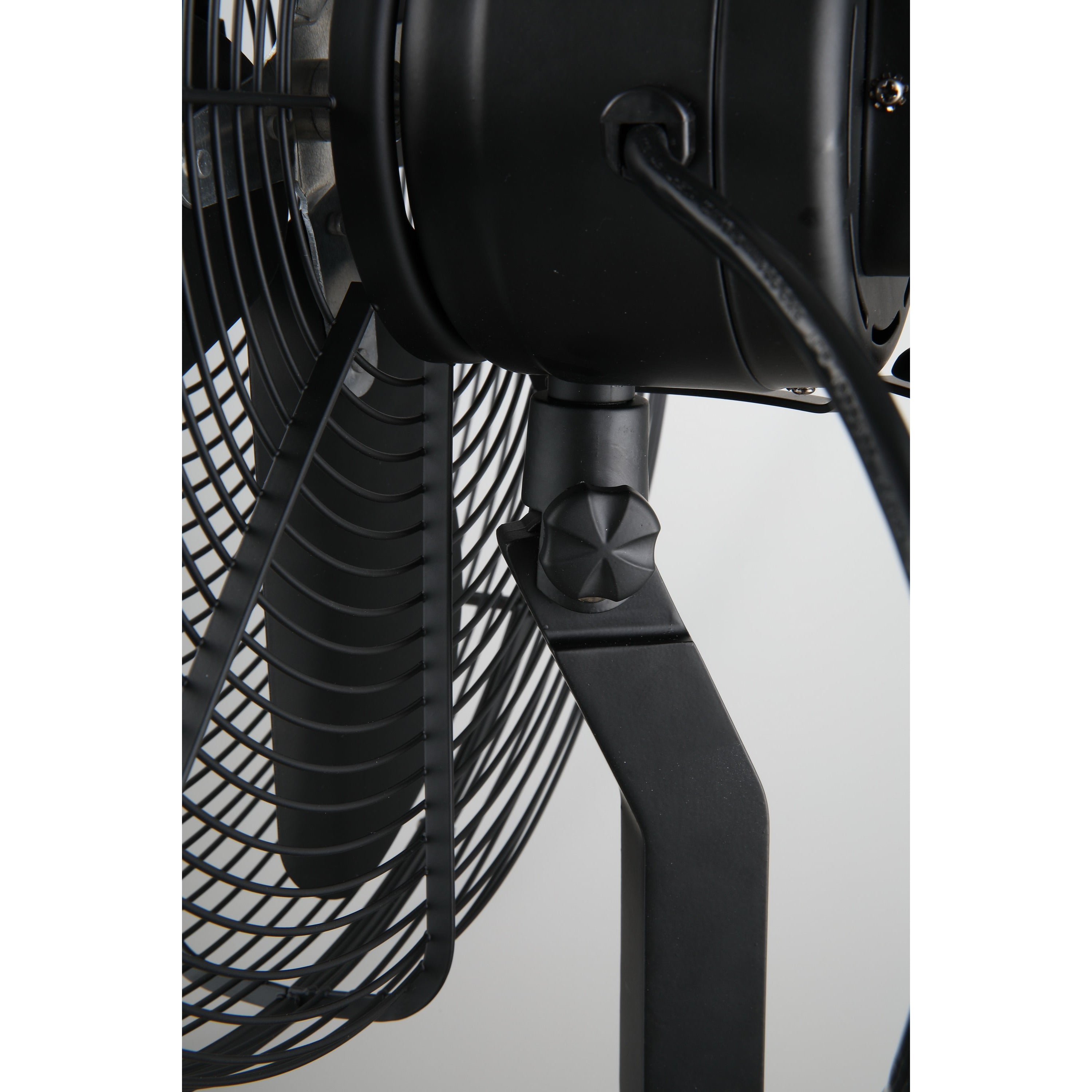 Star Tripod 16" Oscillating Stand Fan Matte Black