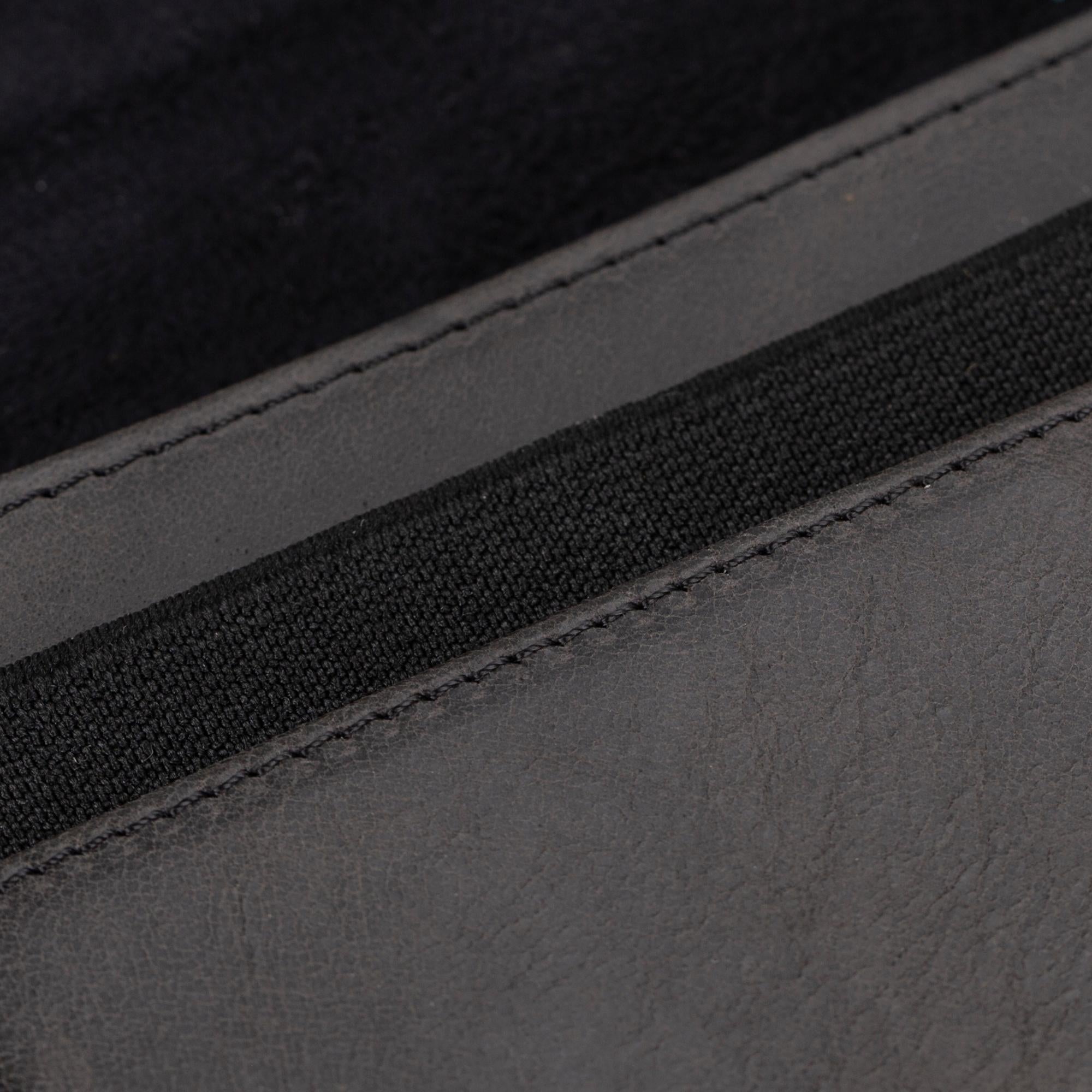 Yonkers Security Belt-Mounted Leather Phone Holster-9